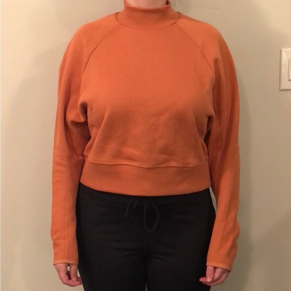 Adidas sweater - Picture 4 of 11